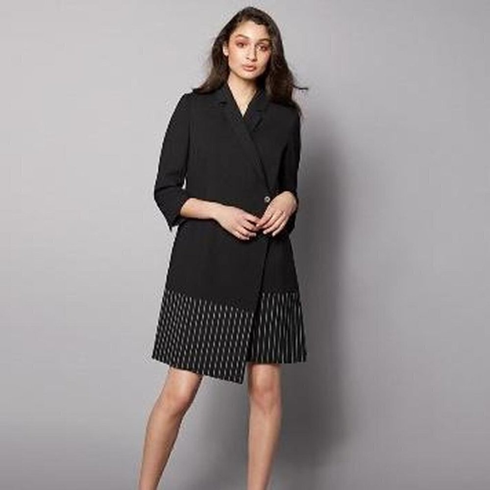 Grayes Wool Blazer Dress w/ Flare - Size 4 US - Picture 7 of 7